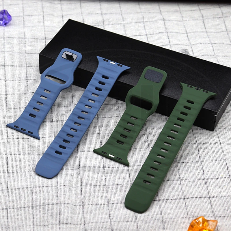 Compatible with Apple Watch Band Ultra 2 49/45/44/42/41/40/38mm Soft Silicone Sport Bracelet strap band - iWatch Series Ultra SE 9/8/7/6/5/4/3/2/1 (NOT ORIGINAL)